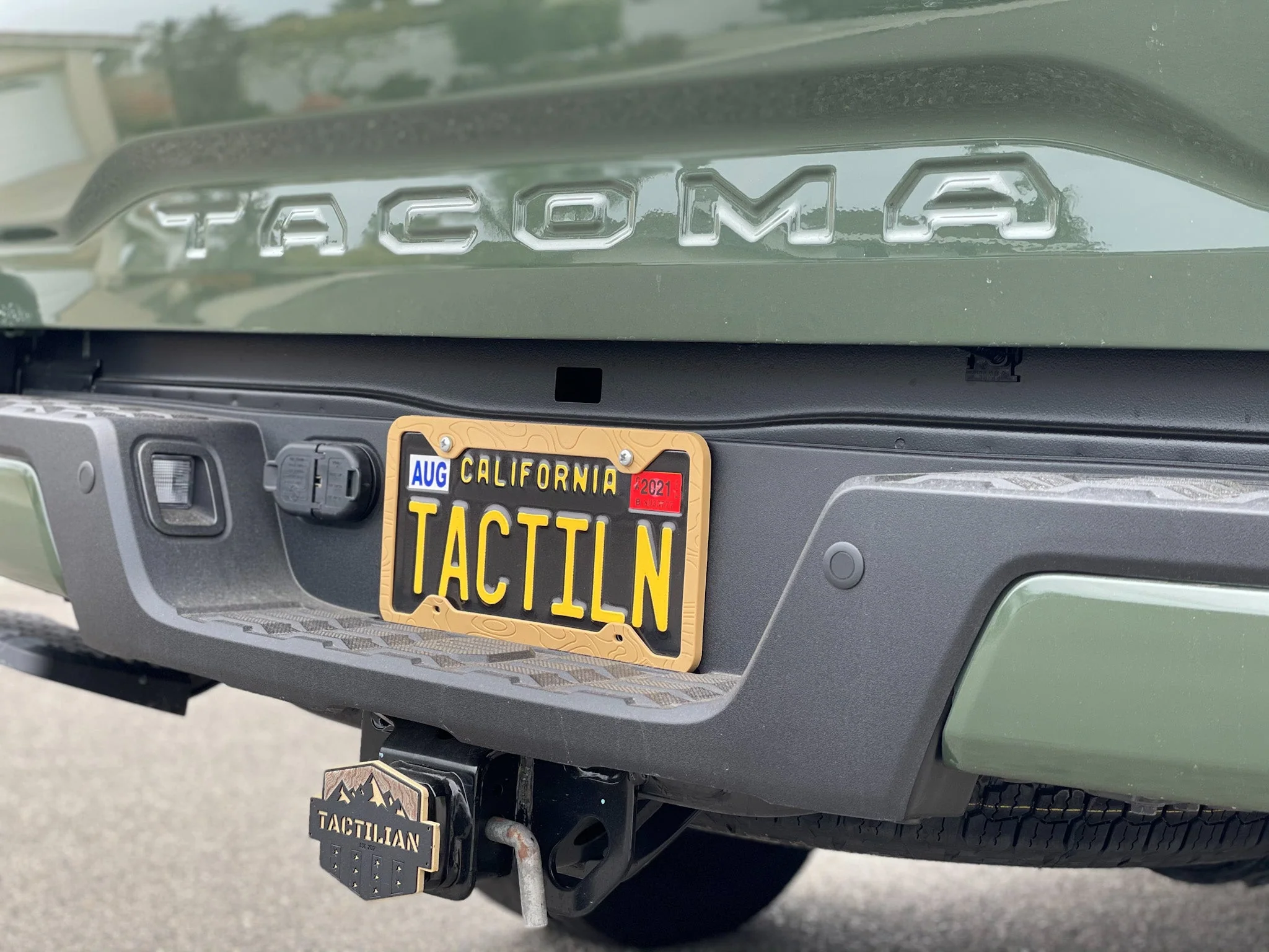 SILICONE TOPOGRAPHY LICENSE PLATE FRAME - ANTI-RATTLE, ANTI-SCRATCH - Image 8